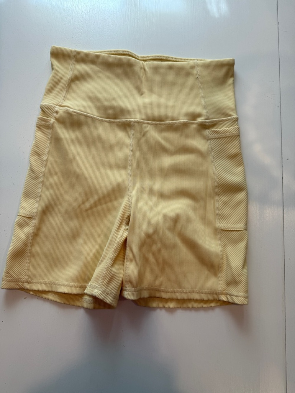 High-Rise Yellow Women’s Ribbed Bike Shorts with Side Pockets